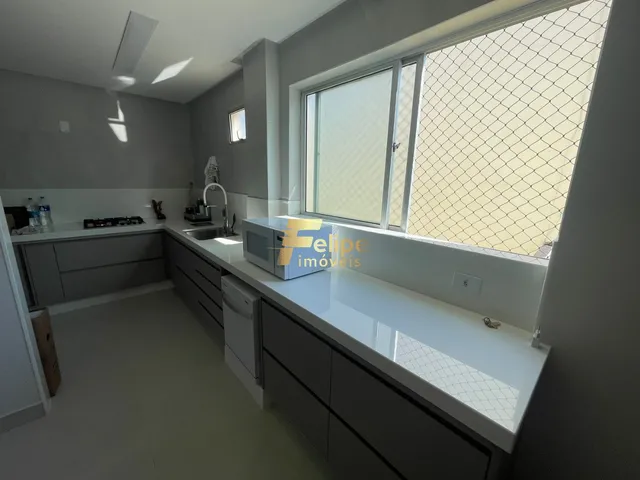 Imagem 3: LINDÍSSIMA COBERTURA DE 05 QUARTOS, SENDO 02 SUÍTES, COM VISTA MAR, À VENDA NO CENTRO