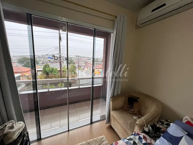 Imagem 6: Sobrado à venda, no Bairro Uvaranas, em PONTA GROSSA - PR