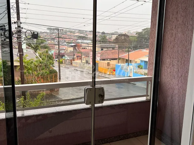 Imagem 5: Sobrado à venda, no Bairro Uvaranas, em PONTA GROSSA - PR