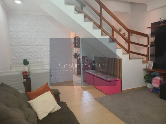 Imagem: A casa em condomínio possui 2 Dormitórios, 2 Suítes, 1