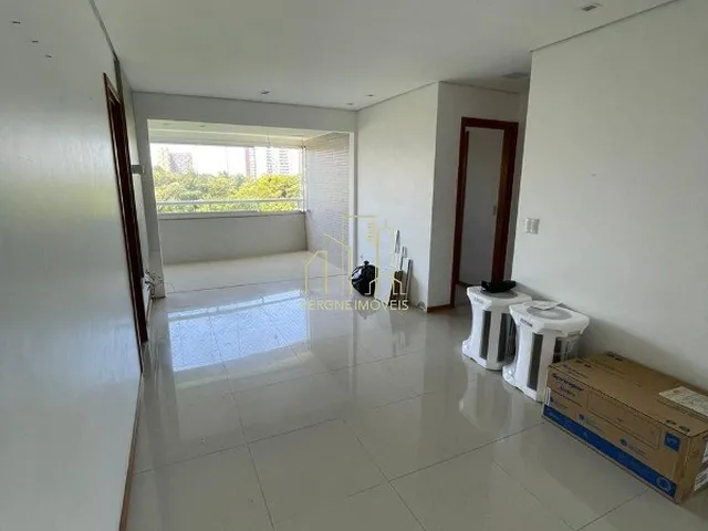 Imagem 2: Apartamento para locação em Patamares 2/4 com Suíte, 83m² Nascente com Varanda
