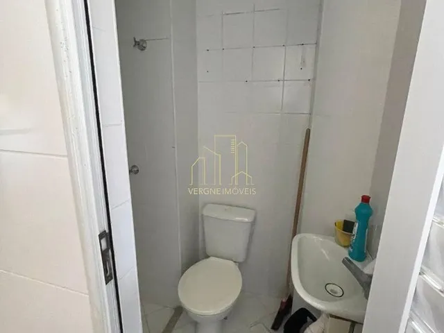 Imagem 9: Apartamento para locação em Patamares 2/4 com Suíte, 83m² Nascente com Varanda