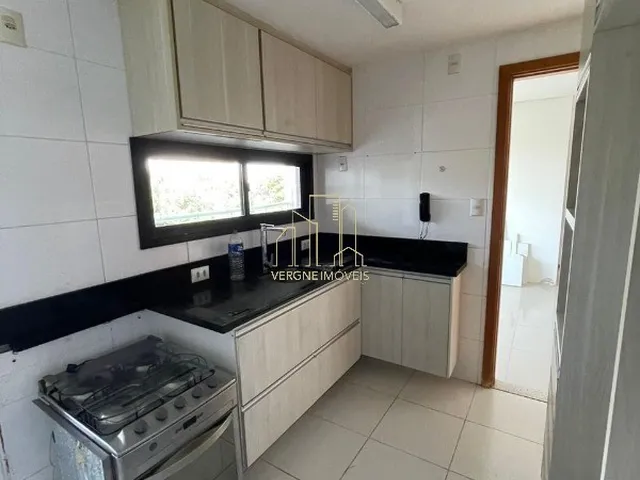 Imagem 4: Apartamento para locação em Patamares 2/4 com Suíte, 83m² Nascente com Varanda
