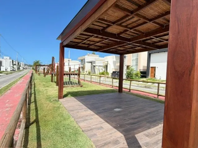 Imagem 13: Casa em Condomínio de Luxo à Venda em Camaçari-BA, Bairro Abrantes: 4 Quartos, 3