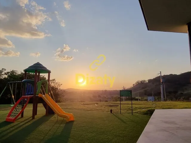 Imagem 3: Lote a Venda no Park Royal Residence, Proteção natural, cercado por montanhas..