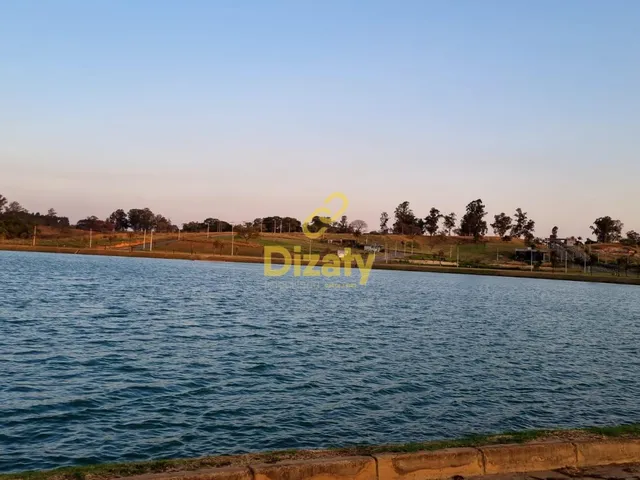 Imagem 2: Lote a Venda no Park Royal Residence, Proteção natural, cercado por montanhas..