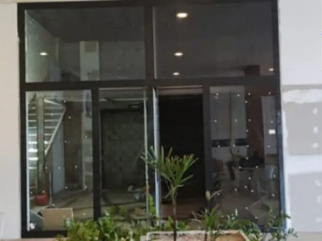 Imagem: ALUGO Loja Térrea e mezanino com 48m²