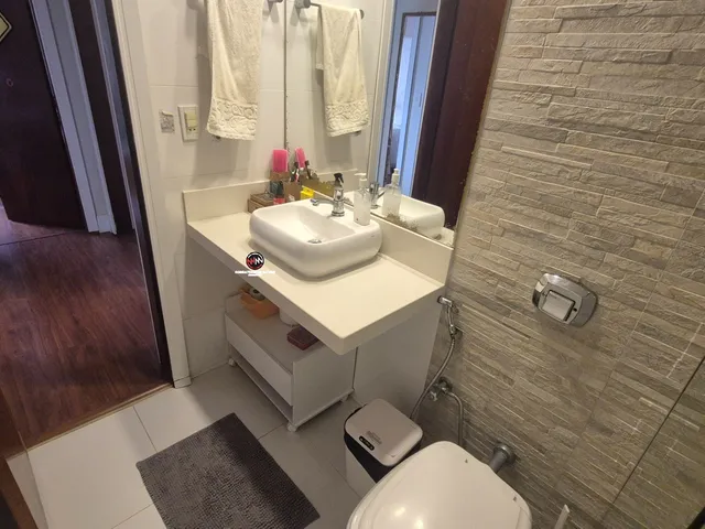 Imagem 10: Apartamento á venda na Praia do Morro em Guarapari Es avenida Praiana com 3 quartos