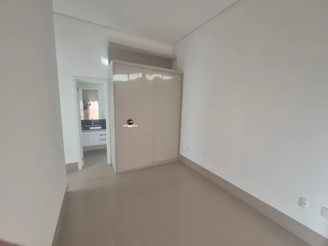 Imagem 8: Apartamento á venda no centro de Guarapari Es com vista para o canal de Guarapari e