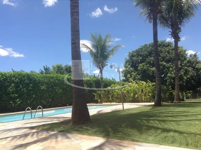Imagem 3: Ótima chácara para venda ou locação em Jardinopolis no Condominio Village 2, com 1400