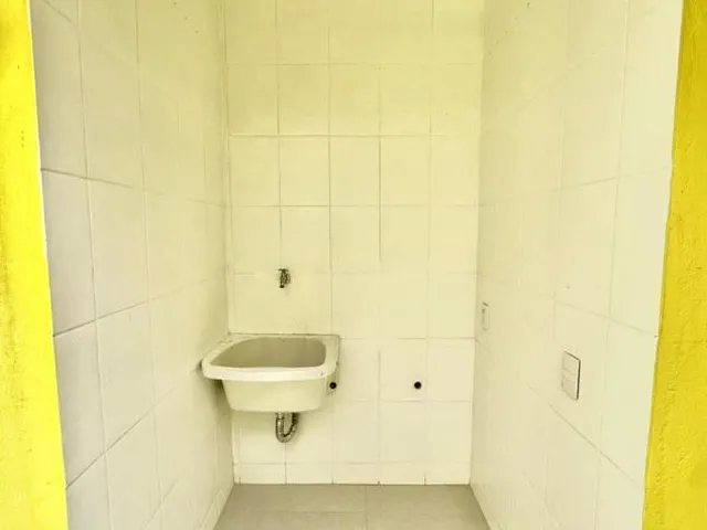Imagem 2: VENDA DIRETA DE CASA C/ 202M2 DE ÁREA CONSTRUIDA - 280M2 DE TERRENO - 4 QUARTOS - 2