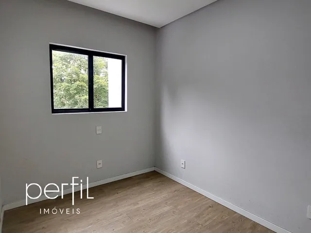 Imagem 8: Apartamento à venda em Joinville-SC, no bairro Bom Retiro, com 2 quartos, 1 suíte e