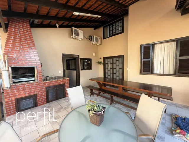 Imagem 16: Imperdível: Casa Averbada venda em Joinville-SC, no bairro Floresta, com 5 quartos, 1