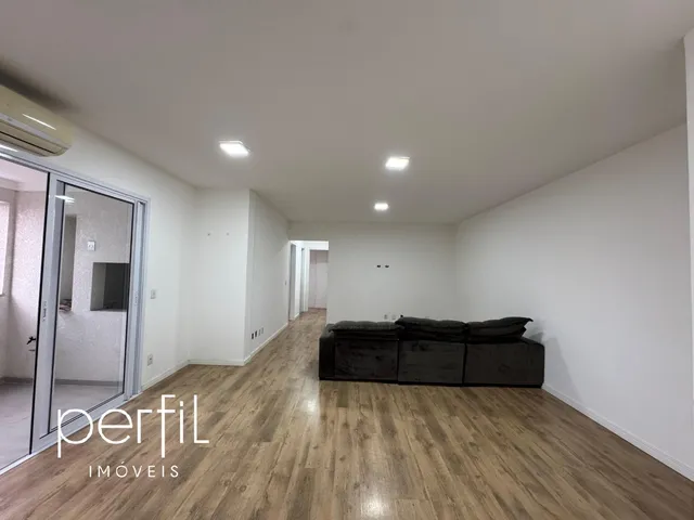 Imagem 5: Venda de Apartamento no Centro de Joinville-SC: 3 quartos, 1 suíte, 2 salas, 2