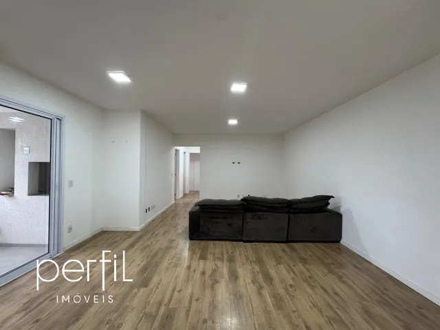 Imagem 15: Venda de Apartamento no Centro de Joinville-SC: 3 quartos, 1 suíte, 2 salas, 2