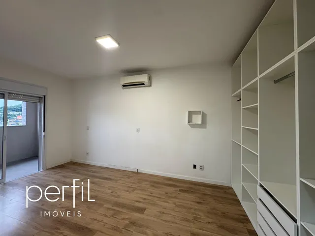 Imagem 3: Venda de Apartamento no Centro de Joinville-SC: 3 quartos, 1 suíte, 2 salas, 2