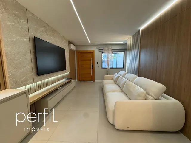 Imagem 14: Casa à venda em Joinville-SC, bairro Jardim Sofia: 3 quartos, 3 suítes, 3 salas, 4