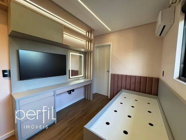 Imagem 10: Casa à venda em Joinville-SC, bairro Jardim Sofia: 3 quartos, 3 suítes, 3 salas, 4