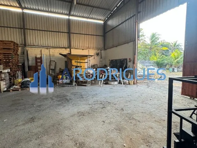 Imagem 3: Oportunidade Única: Galpão Comercial à Venda ou Locação no Caji, Lauro de