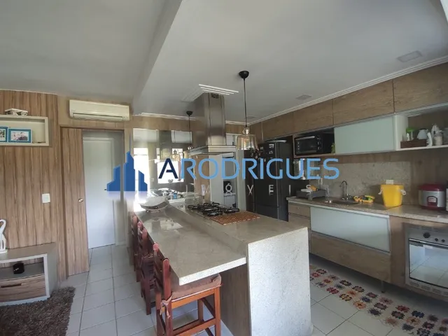 Imagem 1: Imóvel de Luxo em Guarajuba: Apartamento 3 Quartos, 2 Suítes, 101m² - Venda e Aluguel