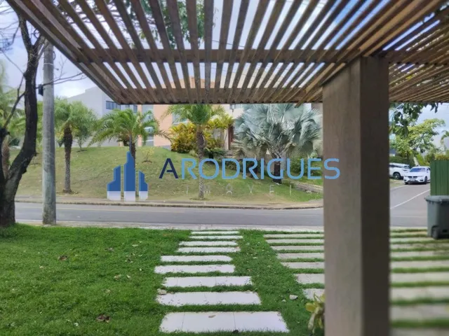 Imagem 5: Casa de Luxo à Venda e para Aluguel em Alphaville Litoral Norte 2, Camaçari-BA: 4