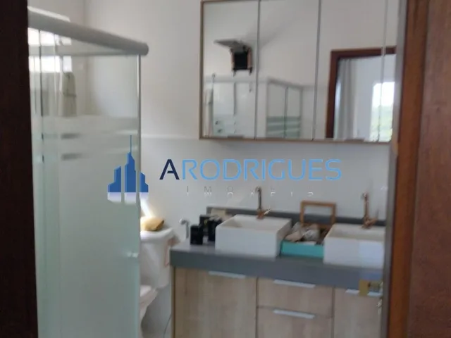 Imagem 6: Casa de Luxo à Venda e para Aluguel em Alphaville Litoral Norte 2, Camaçari-BA: 4