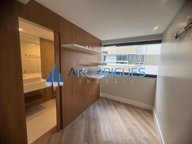 Imagem 12: Apartamento à Venda em Alphaville: 2 quartos, 2 suítes, 1 sala, 3 banheiros, 1 vaga de