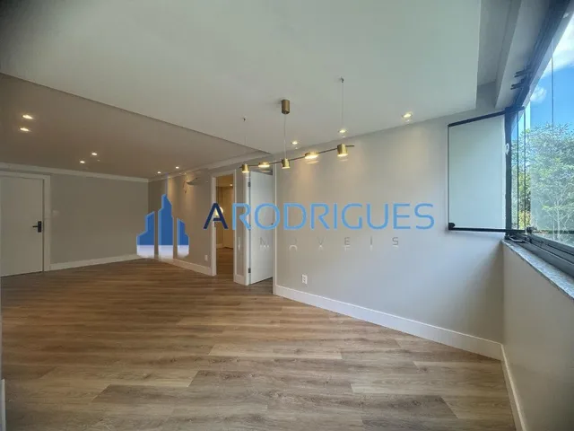 Imagem 3: Apartamento à Venda em Alphaville: 2 quartos, 2 suítes, 1 sala, 3 banheiros, 1 vaga de