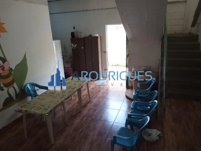 Imagem 8: Galpão Comercial à Venda e Locação em Lauro de Freitas - 2 Salas, 6 Banheiros, 8