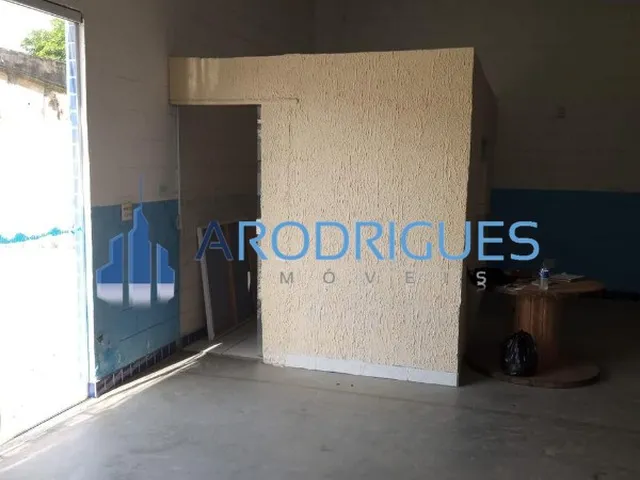 Imagem 11: Galpão Comercial à Venda e Locação em Lauro de Freitas - 2 Salas, 6 Banheiros, 8