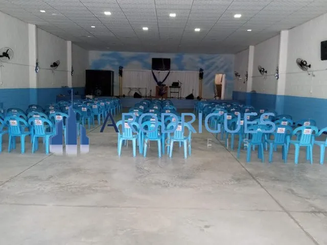 Imagem 7: Galpão Comercial à Venda e Locação em Lauro de Freitas - 2 Salas, 6 Banheiros, 8