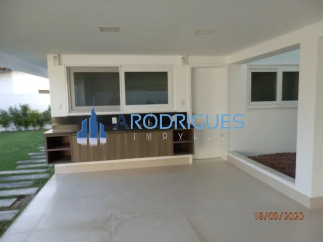 Imagem 6: Casa de luxo em condomínio: 4 quartos, 4 suítes, 3 salas, 6 banheiros, 6 vagas de