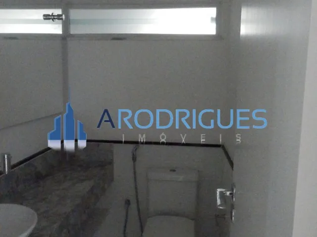 Imagem 9: Casa de luxo em condomínio: 4 quartos, 4 suítes, 3 salas, 6 banheiros, 6 vagas de