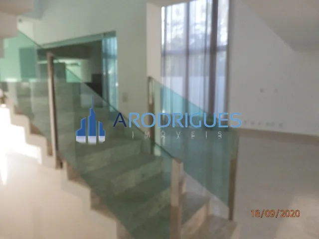 Imagem 11: Casa de luxo em condomínio: 4 quartos, 4 suítes, 3 salas, 6 banheiros, 6 vagas de