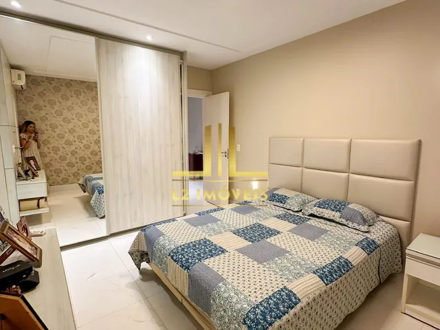 Imagem 12: LUXUOSA CASA - 3 SUÍTES + SUÍTE MASTER COM CLOSET - PORTEIRA FECHADA - ALPHAVILLE