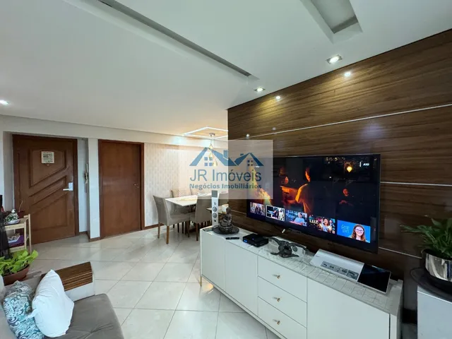 Imagem 4: Apartamento a Venda de 3/4 sendo 1 Suíte e 3 Vagas de Garagem Cobertas - Condomínio
