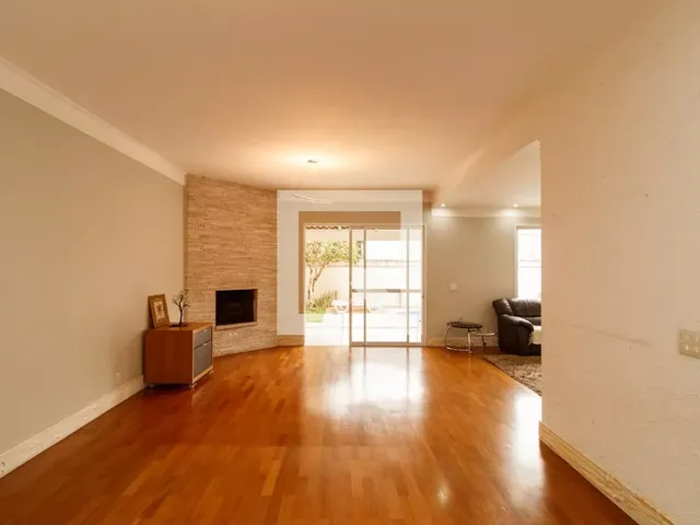 Imagem: Casa À Venda - Tucuruvi, 3 Quartos, 237