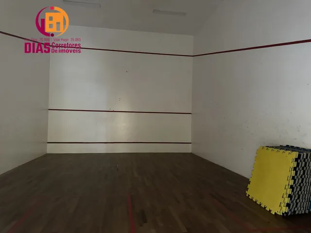Imagem 4: Alugo belíssima casa com 580m² mobiliada e decorada, energia solar, piscina, 4 suítes