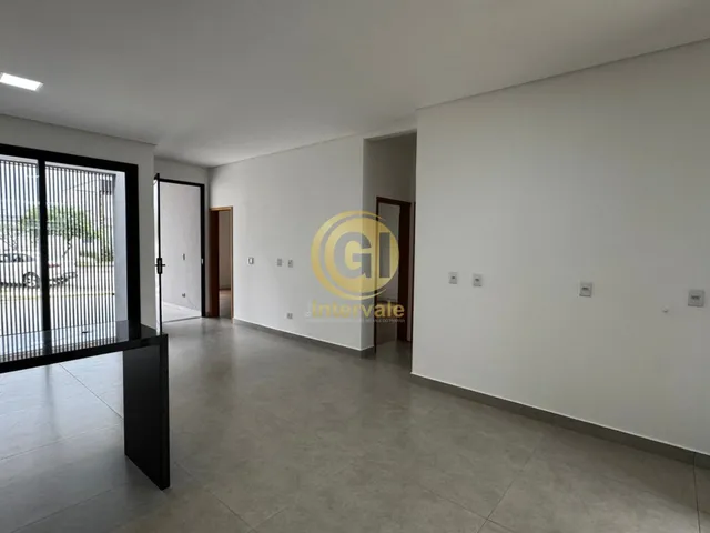 Imagem 11: Casa de Alto Padrão no Jardim Jacinto, Jacareí-SP - 3 quartos, 1 suíte, 3 banheiros, 4