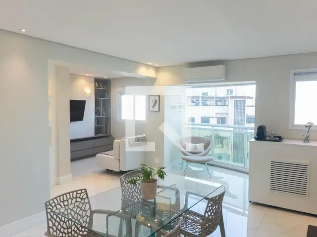 Imagem: O apartamento possui 2 Dormitórios, 1 Banheiro, 1 Vaga na