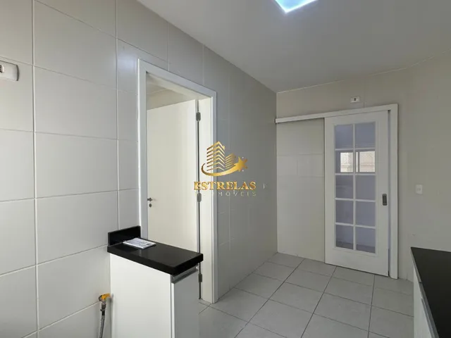 Imagem 14: Apartamento à venda em Curitiba-PR, no bairro Cabral: 3 quartos, 1 suíte, 2 salas, 3