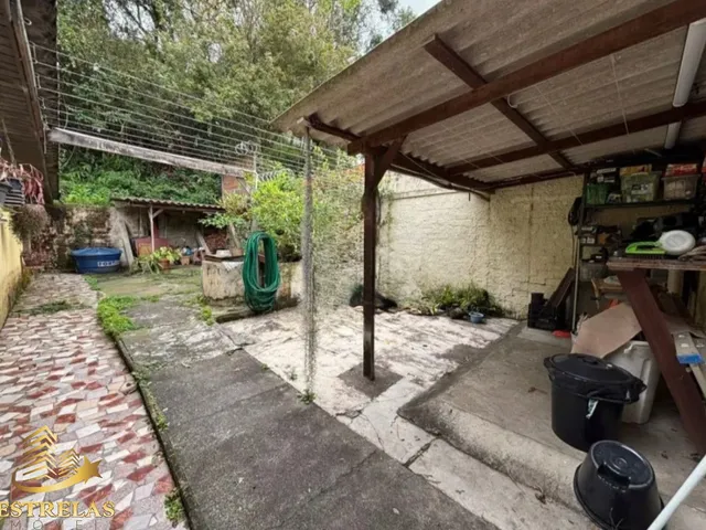 Imagem 7: Espaçosa casa à venda em Curitiba-PR, no Bigorrilho: 4 quartos, 1 suíte, 2 salas, 2