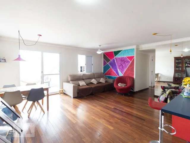 Imagem: O apartamento possui 3 Dormitórios, 2 Suítes, 3