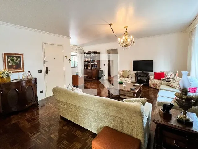 Imagem: O apartamento possui 3 Dormitórios, 1 Suíte, 3 Banheiros,