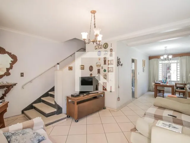 Imagem: Casa à Venda - Chácara Inglesa, 3 Quartos