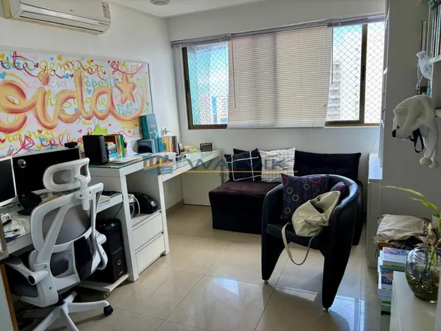 Imagem 4: Apartamento à venda em Boa Viagem com 165m²!