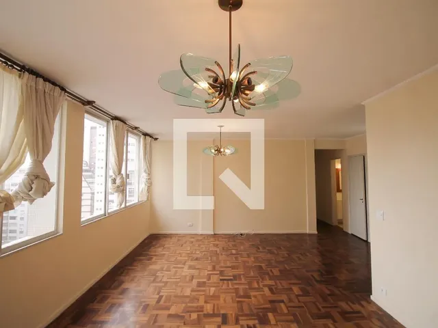 Imagem: O apartamento possui 3 Dormitórios, 1 Suíte, 3 Banheiros,