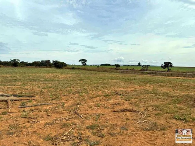 Imagem 2: Lotes Grandes com 750 a 1.125 metros para Chácaras Parceladas direto com a Construtora