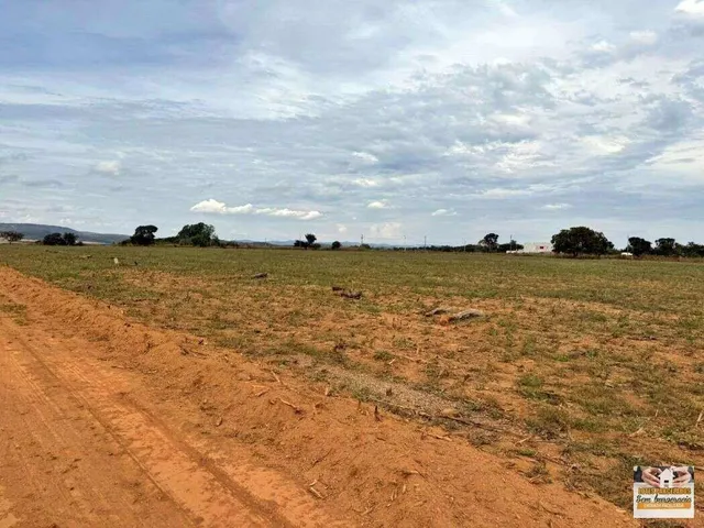 Imagem 3: Lotes Grandes com 750 a 1.125 metros para Chácaras Parceladas direto com a Construtora
