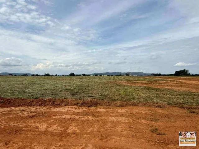 Imagem 5: Lotes Grandes com 750 a 1.125 metros para Chácaras Parceladas direto com a Construtora